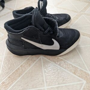 Nike Kids Black and White Sneakers